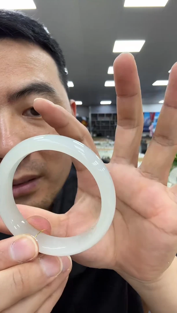 和田玉手镯未镶嵌54-55  794