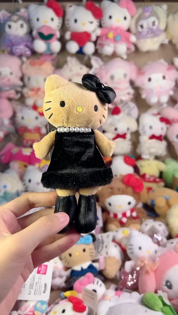长腿黑皮Kitty珍珠项链