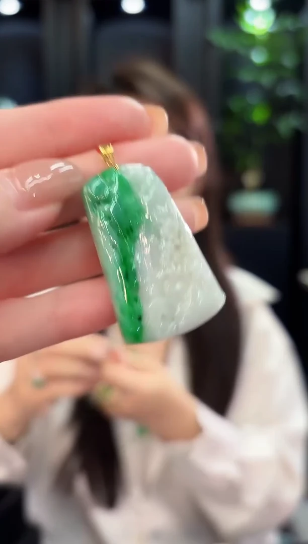 吊坠(不含链)18K金镶嵌翡翠 缅甸A货/支持复检/一件