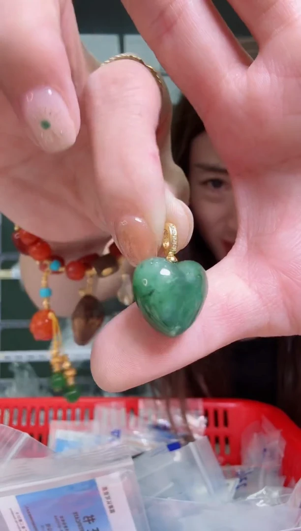 颈饰银S925镶嵌和田玉微瑕介意慎拍多样性发一AA7-