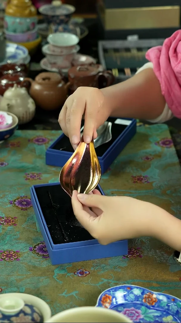 檀里村启动 炸茶具啦