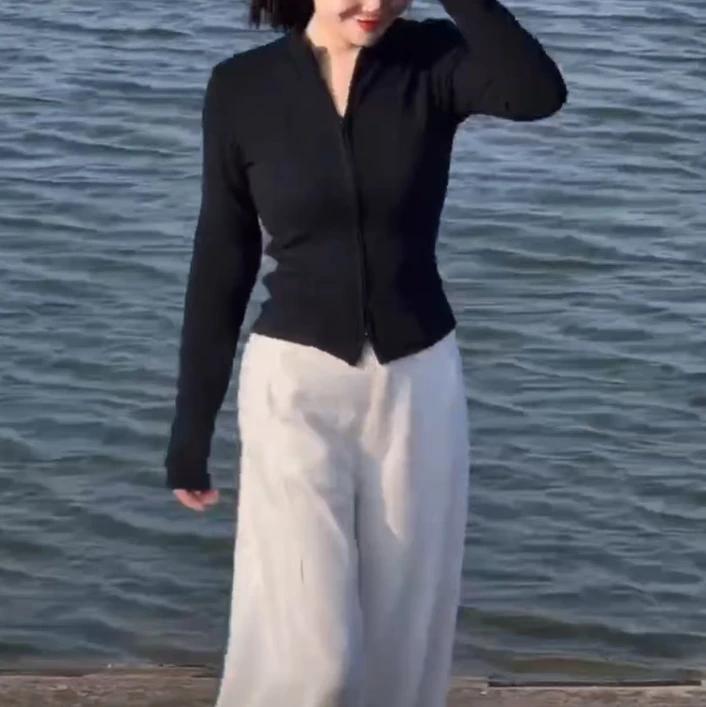 时尚潮流百搭精品女装dgd6508