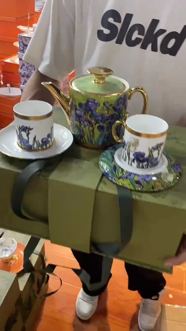 杯鸿辉家品牌瓷器，京东包邮！