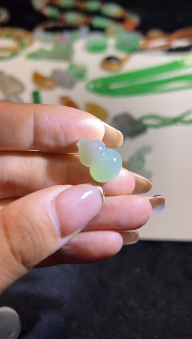 未镶嵌定制翡翠葫芦780