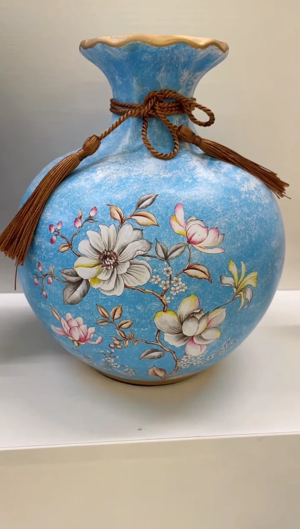 陶瓷玉兰花瓶（053小）