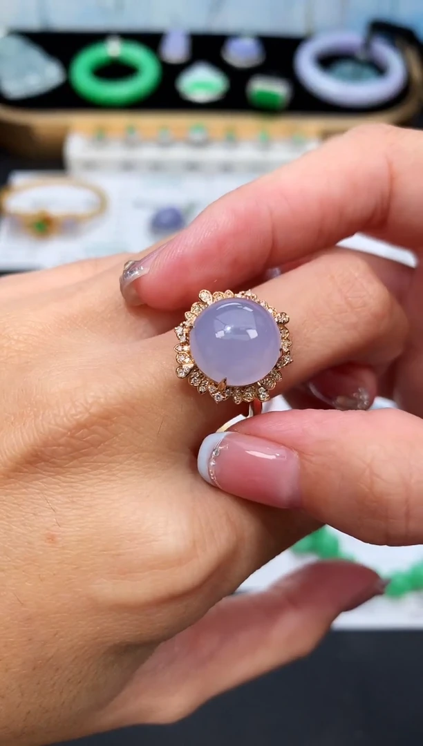 18K金镶嵌定制翡翠48小时鉴赏期 退货不扣服务费