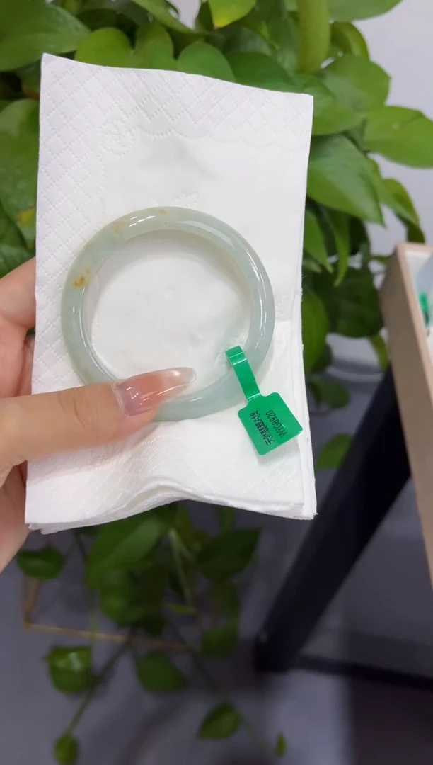 翡翠手镯未镶嵌00006223