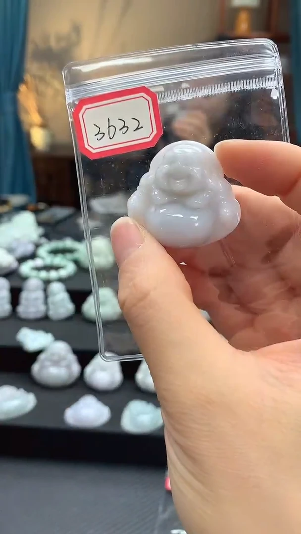 颈饰未镶嵌翡翠佛公3632
