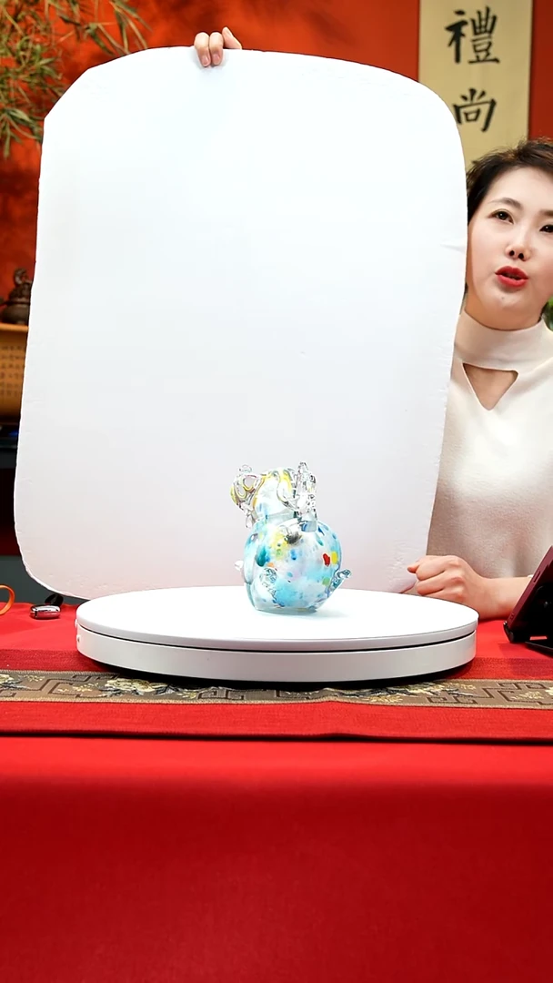 手工艺品琉璃摇摇狗