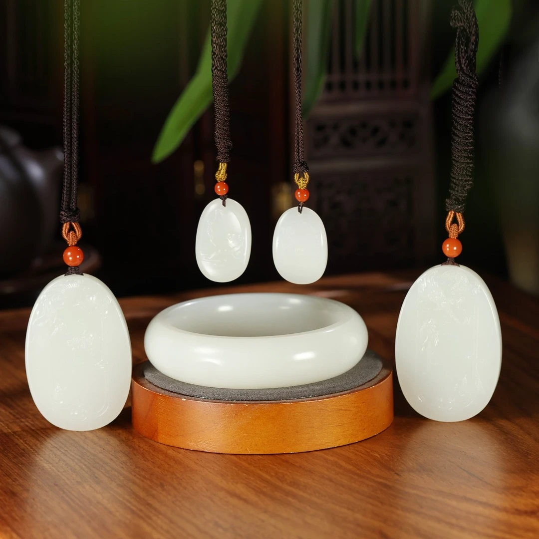 富贵满堂/和田玉套装