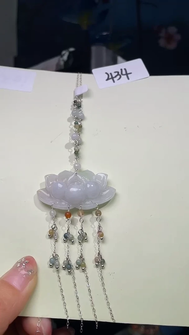 颈饰未镶嵌翡翠喜欢拍