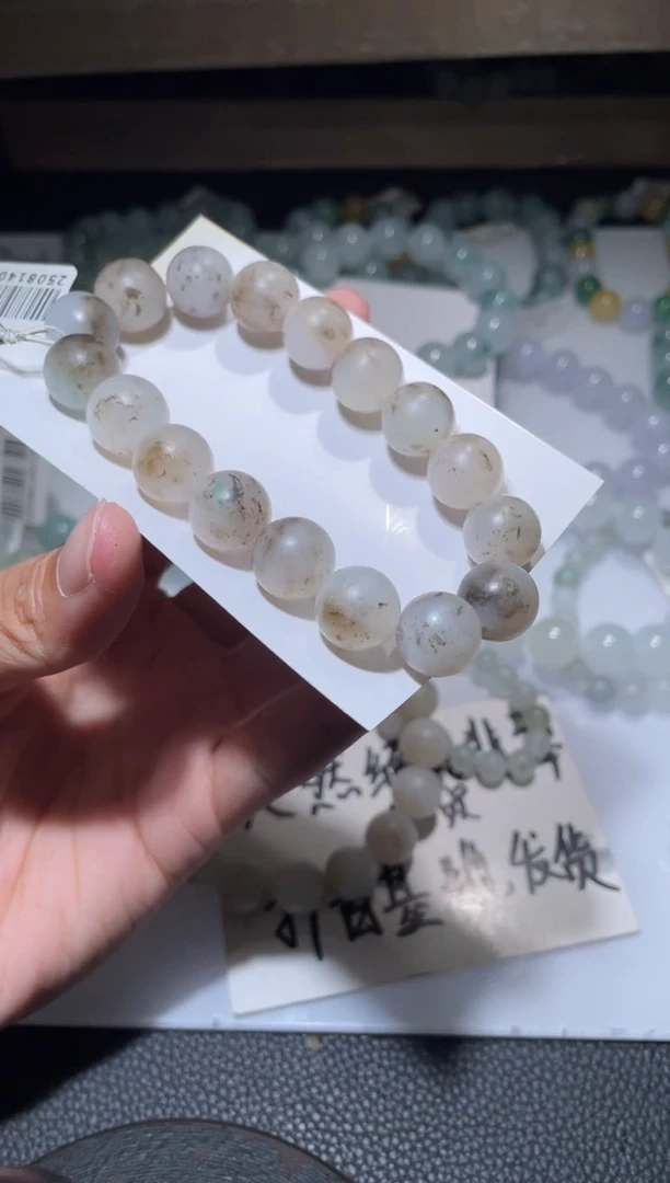 定制翡翠未镶嵌翡翠手串