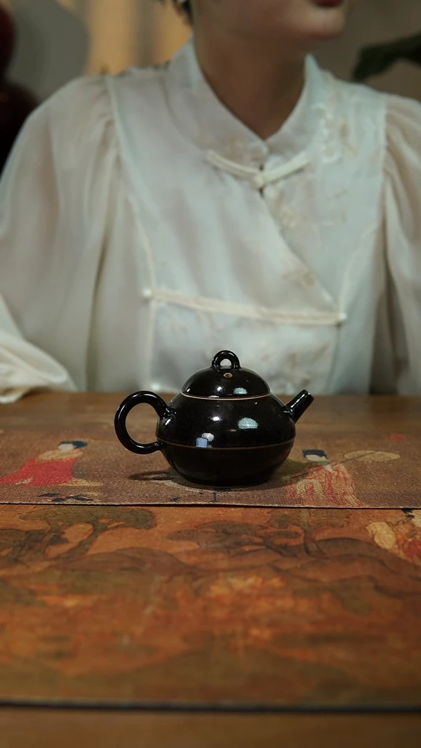 L****3景德镇上庄陶瓷闪购