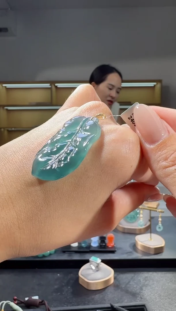 吊坠(不含链)未镶嵌翡翠叶子