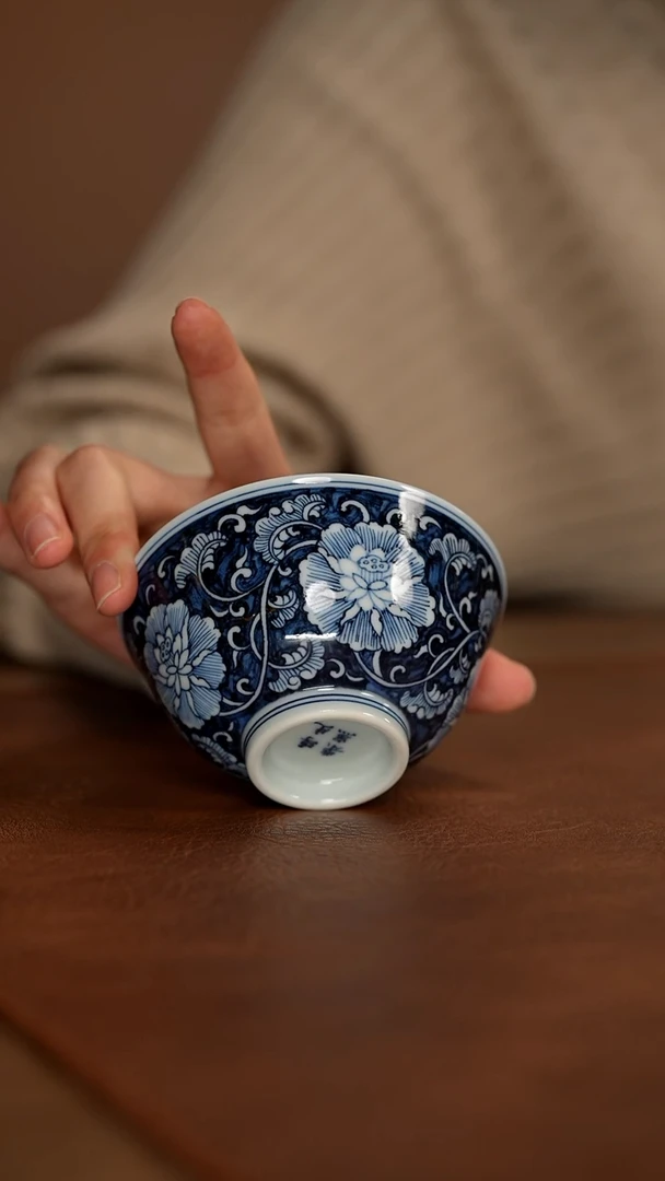 【闪购商品】瓷片景德镇斌芬陶瓷/蓝底缠枝压手