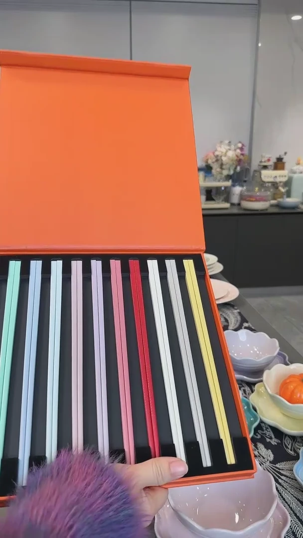 【闪购商品】瓷10色筷子