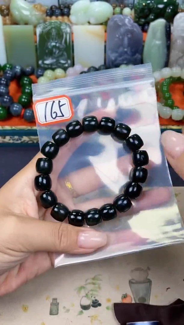 和田玉未镶嵌颈饰和田玉