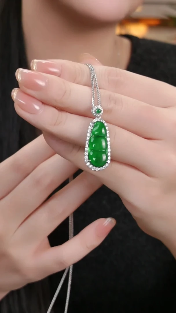 颈饰银S925镶嵌翡翠国风