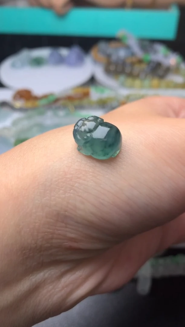 定制翡翠未镶嵌毛货 13.3-10.8-6.7