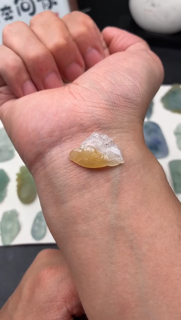 未镶嵌定制翡翠翡翠