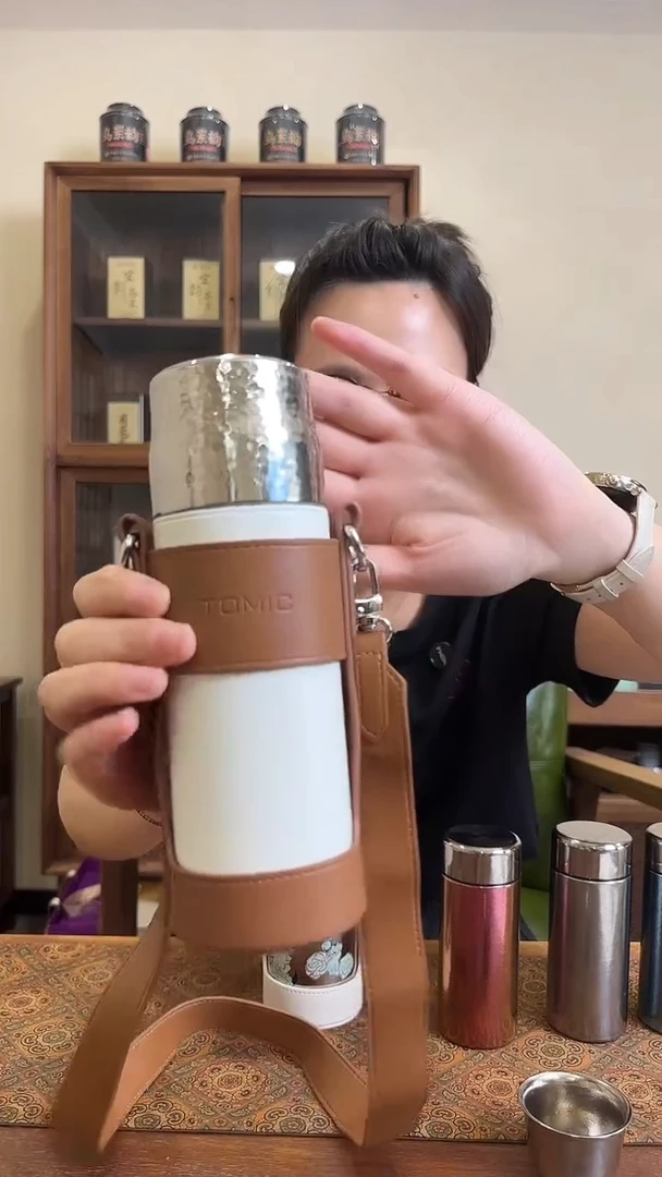 420ml陶瓷内胆锤纹焖茶杯+半包杯套