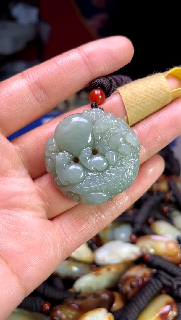 【闪购商品】和田玉颈饰未镶嵌1