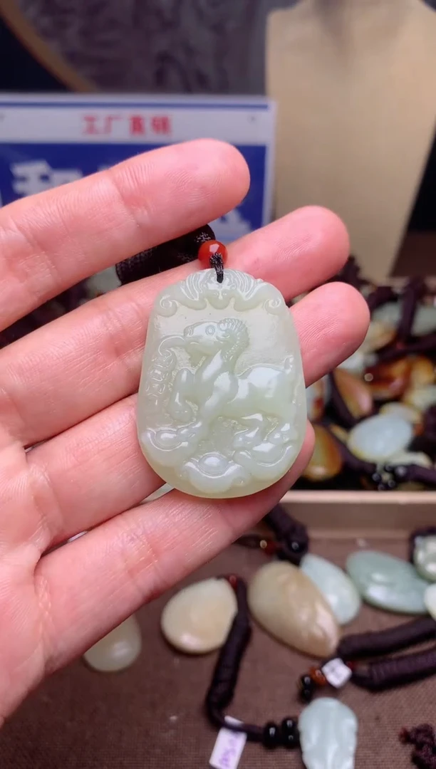 【闪购商品】和田玉颈饰未镶嵌1