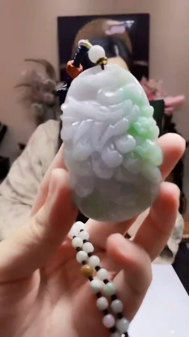未镶嵌定制翡翠吊坠36