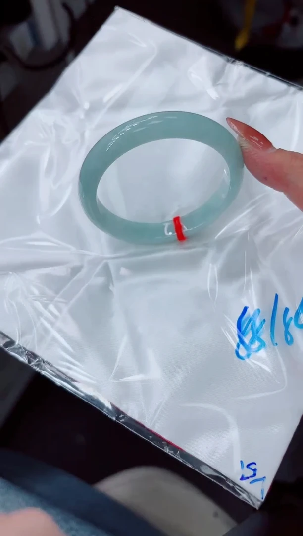 【闪购商品】翡翠手镯未镶嵌00000000000