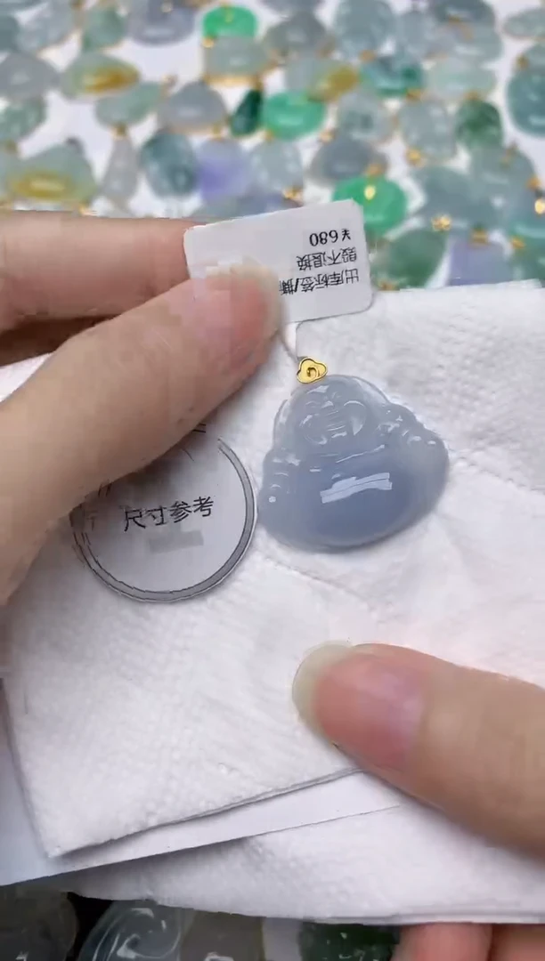翡翠18K金镶嵌颈饰天然A货翡翠