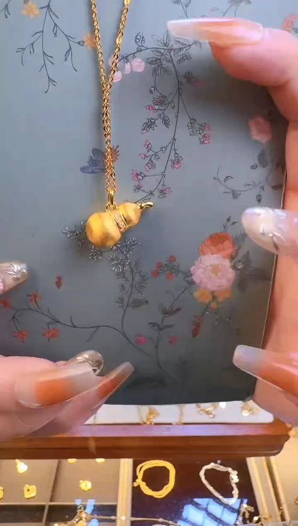 拉丝小葫芦吊坠1.45g（多样性发货）