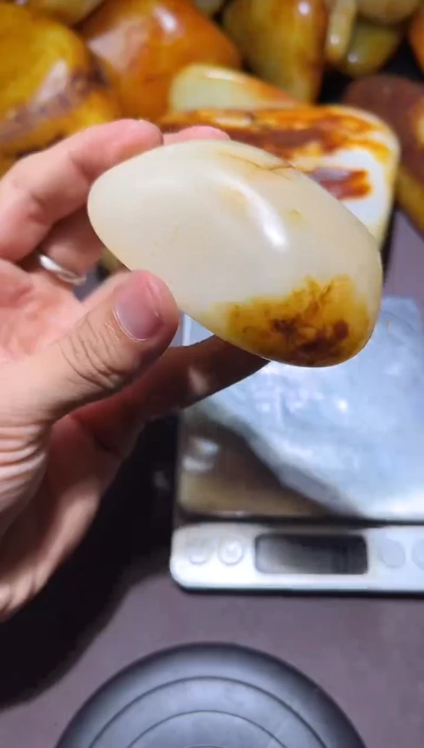 和田玉（子料）未镶嵌挂件YL-WW-5.25-104