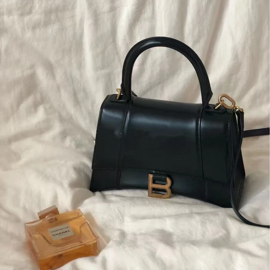 95新 Balenciaga/巴黎世家  展会外场！ 黑金沙漏包s码