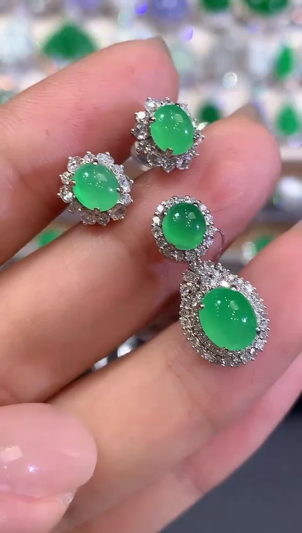 18K金镶嵌翡翠耳饰a169 套装