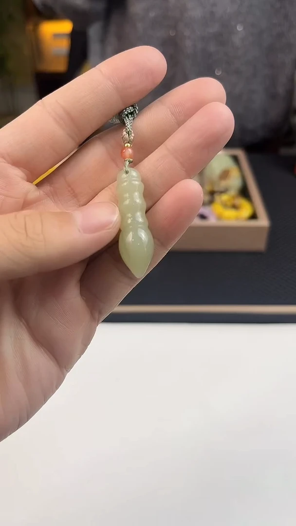 颈饰未镶嵌和田玉多样性拍一发一  0198