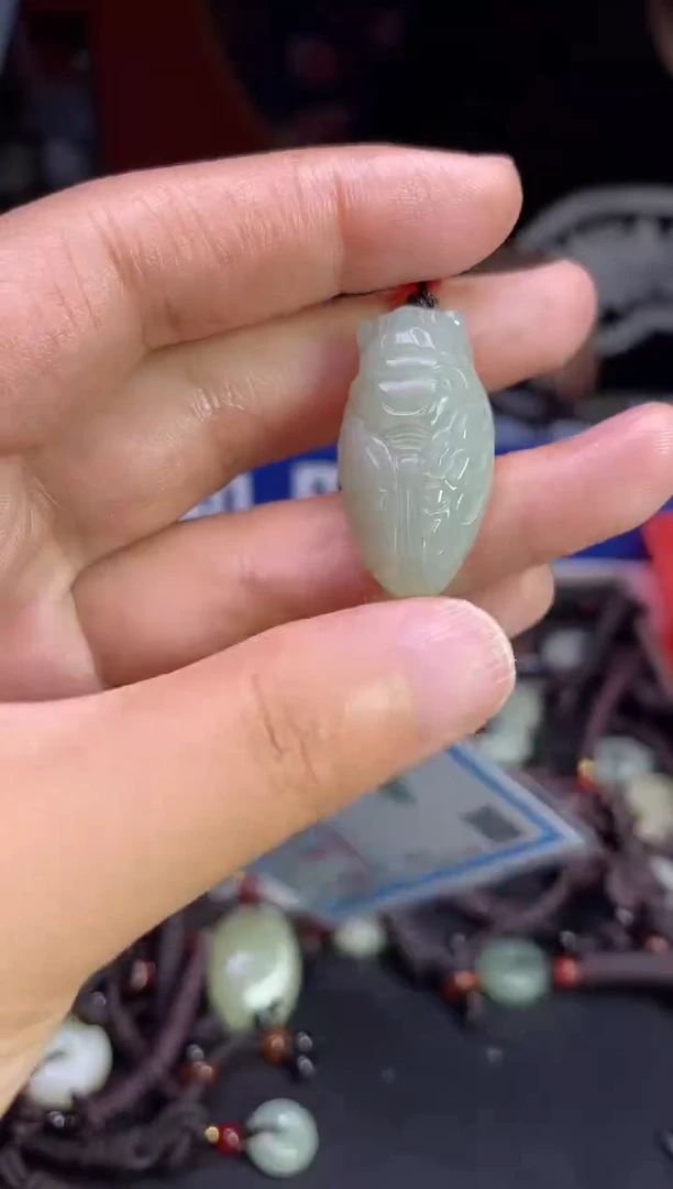 未镶嵌和田玉挂件1