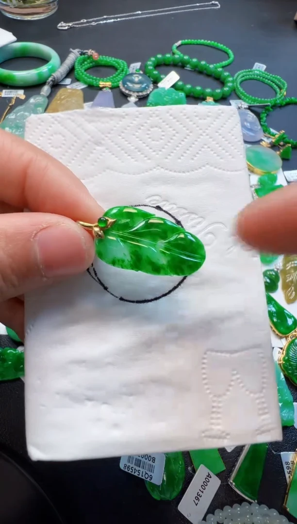 【闪购商品】定制翡翠18K金镶嵌980元