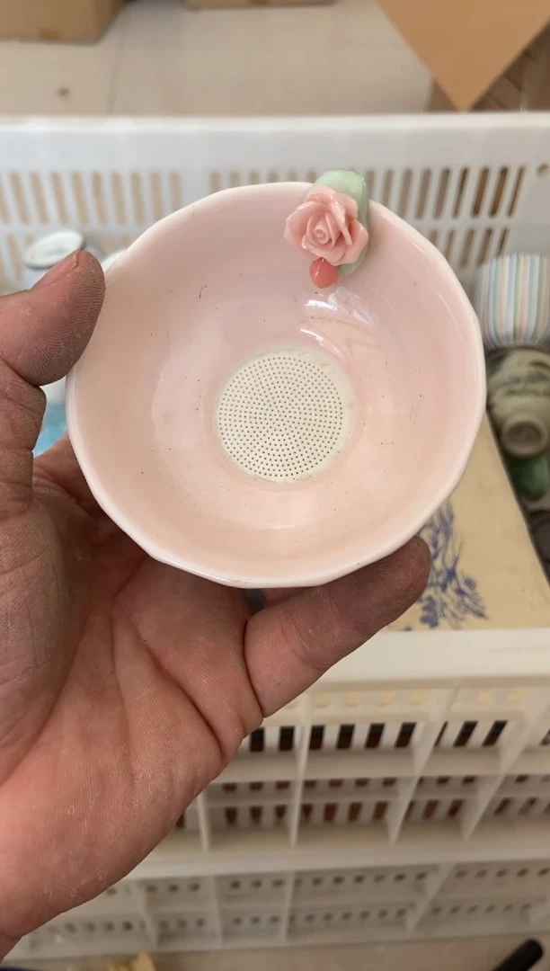 无运费险有瑕疵的摄影的产品有使用过的痕迹有点脏介意勿拍