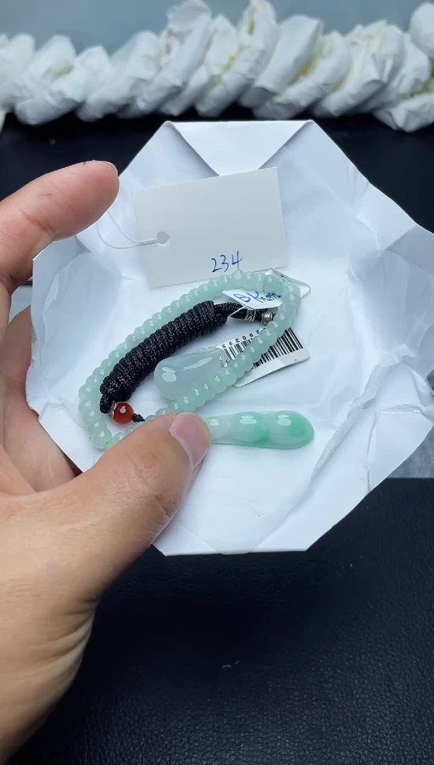 未镶嵌手镯翡翠234