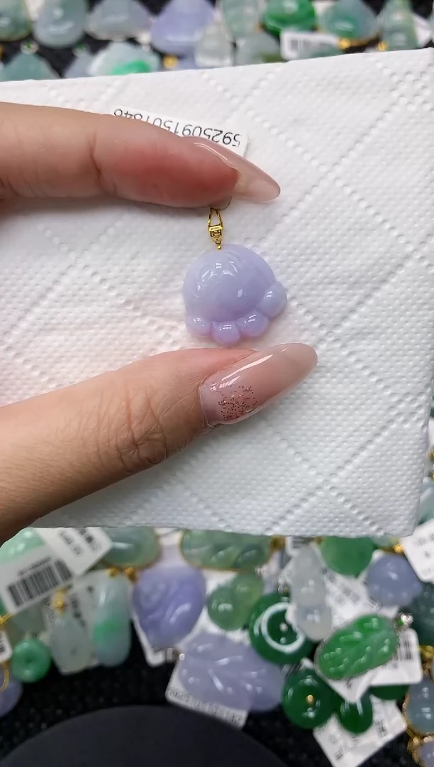 颈饰18K金镶嵌翡翠1111111111