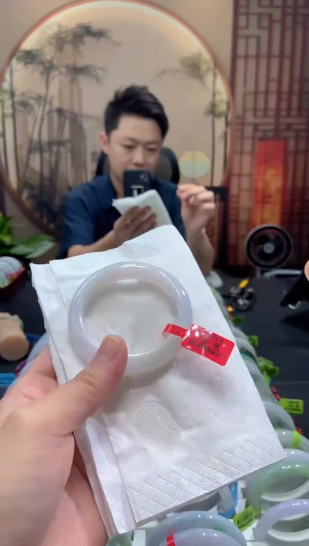 未镶嵌手镯翡翠000078378