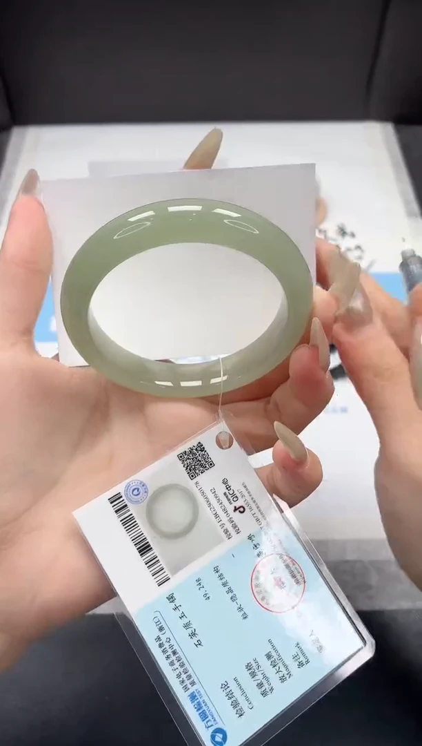 石英质玉手镯未镶嵌402/东陵57.3