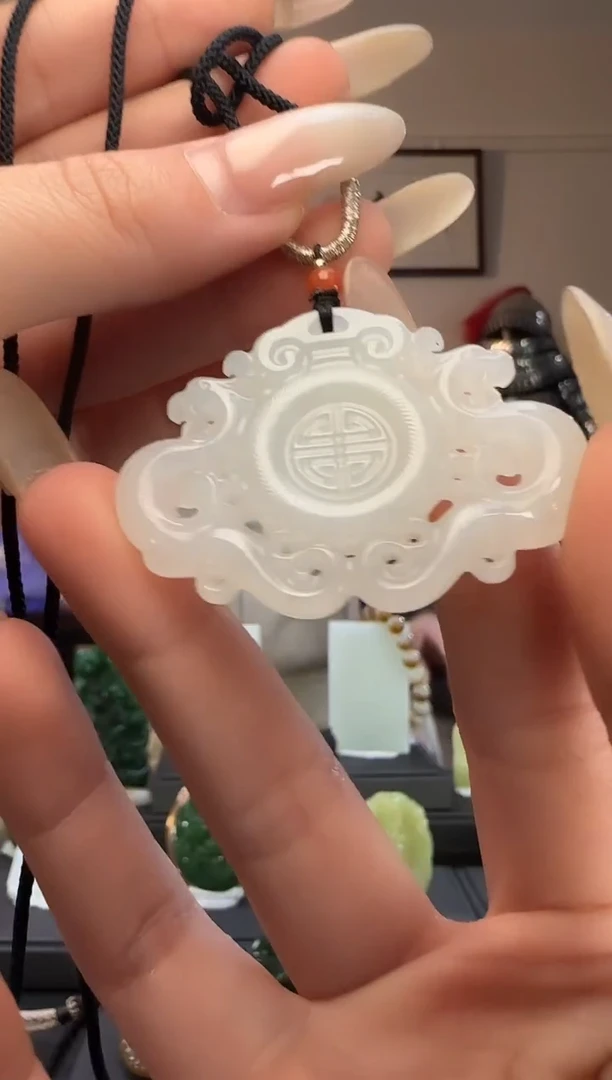 颈饰未镶嵌和田玉白玉龙凤吊坠