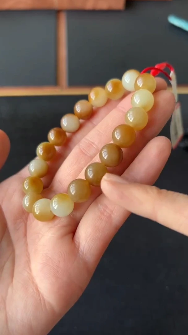 【闪购商品】和田玉手串未镶嵌若羌微色差卡10