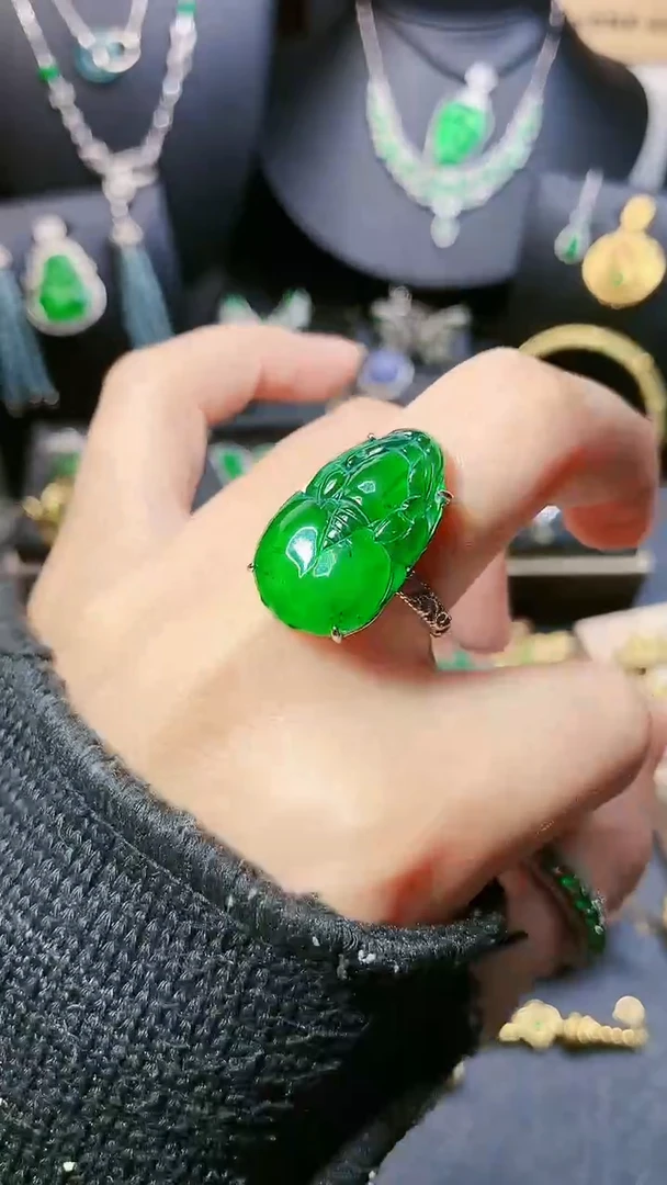 【闪购商品】翡翠戒指银S925镶嵌戒指