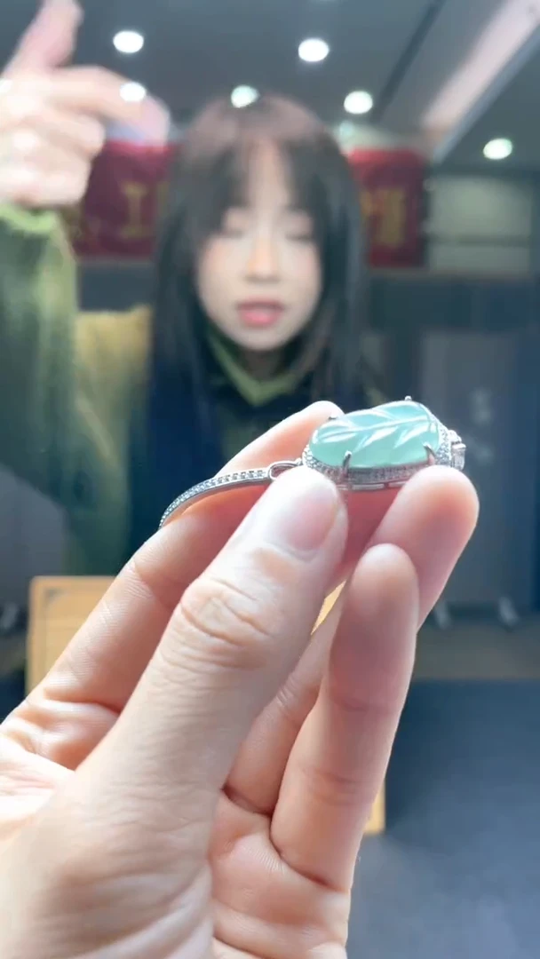 未镶嵌定制翡翠********12