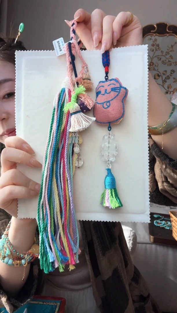 【闪购商品】水晶车挂未镶嵌白水晶拉布布车挂