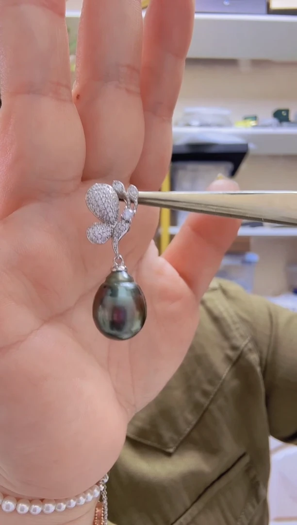 【闪购商品】海水珍珠吊坠(不含链)未镶嵌大溪地12mm+S925银吊坠