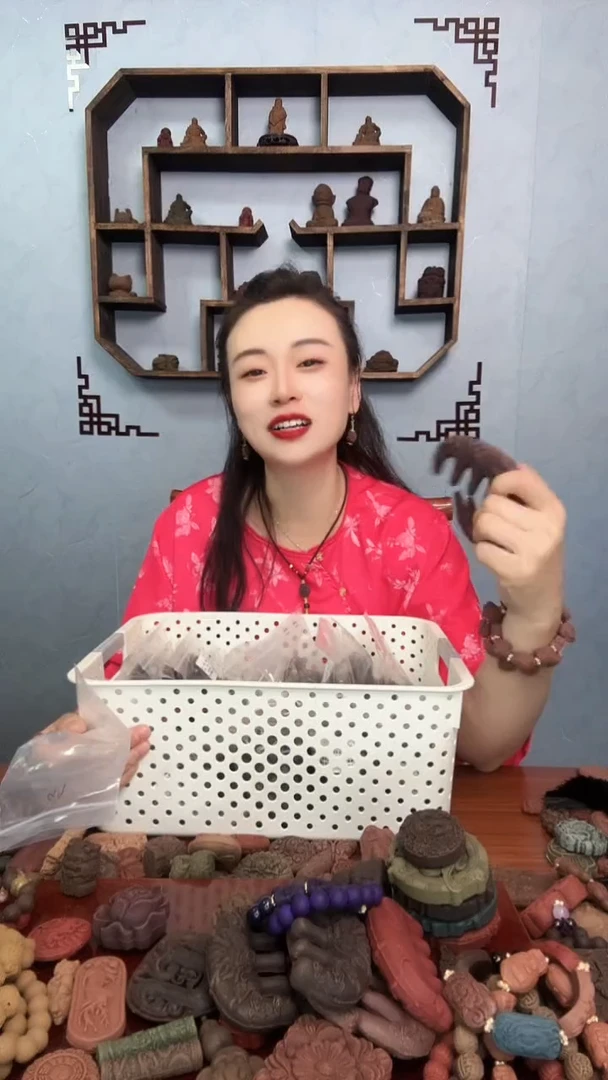 泥塑醒湿香梳子1个