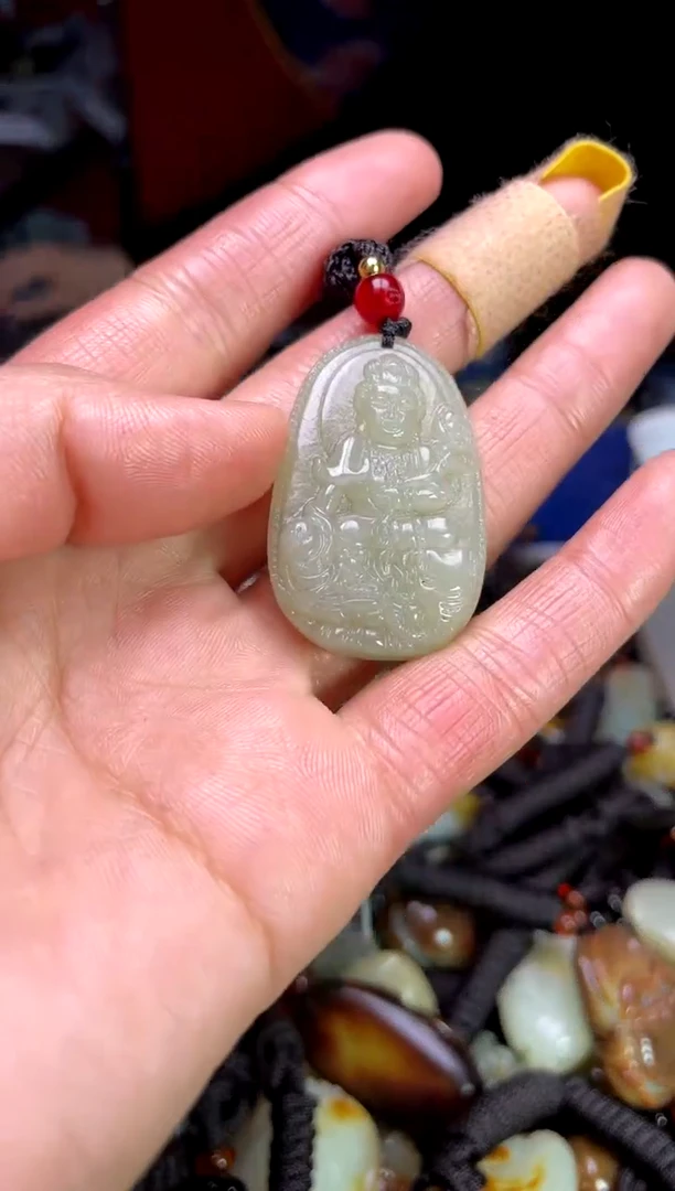 【闪购商品】和田玉颈饰未镶嵌1